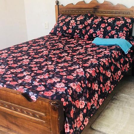 Rozmarin Нouse Makhinjauri Hotel Batumi Kültér fotó